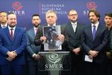 Medzi ludmi s pomstou Roberta Fica vycnieva meno