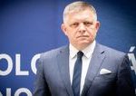 Preco sa Robert Fico vykaslal na ludi