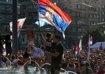Protesty v Srbsku esklaluju prezident Vucic varuje pred terorizmom