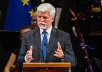 Cesky prezident Pavel prirovnava rokovania o Ukrajine k Mnichovskej dohode