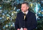 Prezident Peter Pellegrini rozsvietil vianocny stromcek