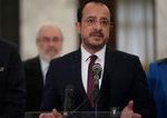 Nikos Christodulidis celi obvineniam z korupcie manzelka odstupila