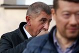 Ceska poslanecka snemovna rozhodla ze nevyd premiera Andreja Babisa ani Tomia Okamuru na trestne stihanie