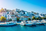 Ostrov so 60 plzami kde sa natala Mamma Mia Zaite jarn Skiathos bez turistov za prekvapivo nzke ceny