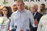 Volby 2026 Roman Malatinec kandiduje za huliakovcov Pustil sa do zupana Luntera ktoremu este nedavno robil zastupcu
