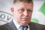 Robert Fico spravil z homofobie statnu politiku komentar Petra Weissa