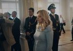 Symbolika alebo odlozena premiera Dokument Prezidentka sa konecne dockal vysielania STVR sa brani kritike
