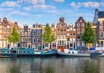 Tulipany bicykle a plavba po kanaloch Zazite caro Amsterdamu bez letneho zhonu