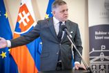 dochody musime zrunit ak nezmenime politiku ceste grecka sa uz nevyhneme tvrdi rastislav machunka videopodcast