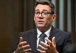 Novy britsky premier Burnham prijme prezidenta Zelenskeho ako svojho prveho zahranicneho hosta