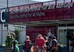 Zasah na berlinskom letisku v kufri 22 rocneho muza objavili 16 kilogramov ketaminu