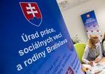 nezamestnanost na slovensku rastie po mesiacoch pocet nezamesnanych prekrocill hranicu 142 tisic