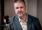 Chatova kontrola otvara dvere do nasich sukromnych sprav Odbornik Makatura varuje pred plosnym spehovanim Europanov