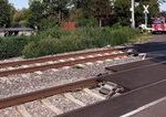 Cyklista presiel cez spustene zavory zrazil ho vlak