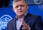Fico odmieta vylucenie Spanska zo Schengenu Slovensko ponuka pomoc s policajtmi a techniko na hraniciach