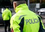 Zasah polcie v Matkove Policajti zachrnili zabarikdovanho mua ktor hrozil sebapokodenm