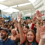 87-ročná seniorka z Madridu sa po masových protestoch môže vrátiť do svojho bytu