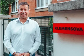Advokát Krivák: Bohatým vravím, aby využili vplyv a peniaze na dobré veci