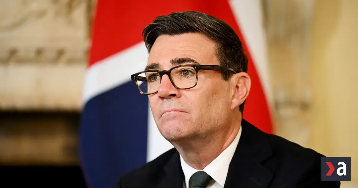 Andy Burnham: Brexit priniesol Británii viac škody ako osohu
