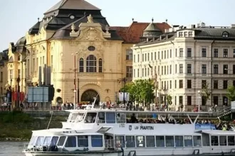 Bratislavský prístav v centre sporu. SPaP odmieta obvinenia z monopolu, hovorí o zavádzaní