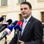 Česko pritvrdí voči ruským diplomatom, Macinka a Pavol sa dohodli