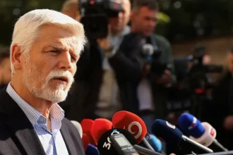 Český prezident Pavel varuje pred závažnosťou Ficových vyjadrení o článku 5 zmluvy o NATO