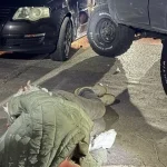 Dráma v Bratislave: Ukradol auto na pumpe, po naháňačke ho zadržali svedkovia