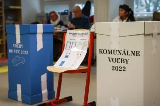 Dva dni pred spojenými voľbami do samospráv sa na Slovensku začne volebné moratórium