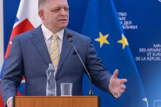 Ficova kampaň strachu rozdeľuje spoločnosť a oslabuje dôveru v demokraciu