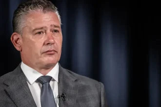 Hnutie Slovensko chce odvolať Tarabu. Mikulec avizuje boj v parlamente aj po voľbách