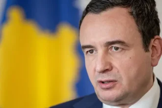 Kosovo má novú vládu, premiérom sa stal Albin Kurti