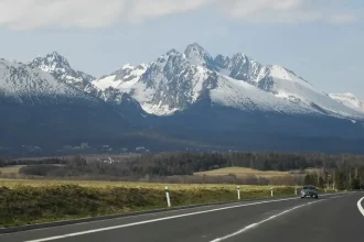 Na horských štítoch napadne sneh. Aké počasie bude v podhorí?