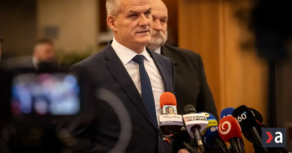 Nepočujúci budú mať prístup k zbrojným preukazom E a F, parlament schválil novelu zákona