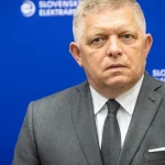 Nervózny Robert Fico sa zahnal do vlastnej pasce