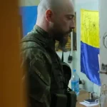 Oceňovaný dokument Zomrieť a žiť na Cinematiku: Príbeh troch mužov, ktorí sa učia žiť