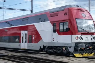 Od októbra pribudnú vo vlakoch ZSSK ďalšie vozňové súpravy SBS