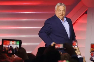 Orbán ohlásil „národný odpor“, Fidesz sa musí postaviť novej vláde