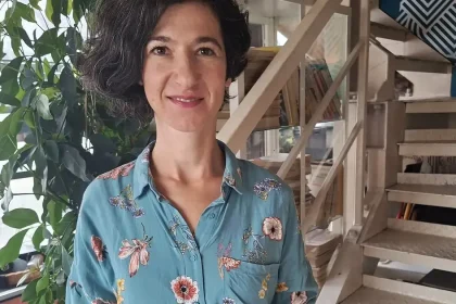 Otec chránil cintorín, na firmu dali hákové kríže. Poburuje ma Gaza, hovorí Klementová