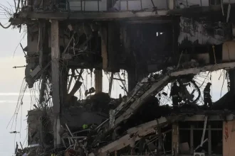 Ruské nočné útoky na Ukrajine: traja mŕtvi, desiatky zranených