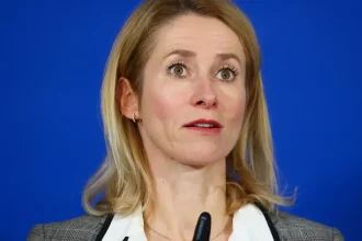 Ruské sankcie zostávajú v platnosti. Kallasová: Treba udržať tlak na Moskvu