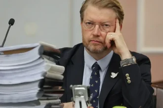 Rusko pokračuje v represiách voči opozičnej strane Jabloko, odsúdili ďalšieho kandidáta