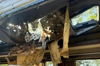Ruský dron zasiahol ukrajinský minibus pri Nikopole, zahynulo päť civilistov