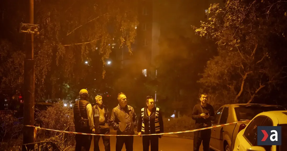 Ruský útok na predmestie Kyjeva si vyžiadal obete, Zelenskyj hovorí o terore