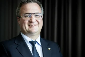 Šalitroš sa vráti do parlamentu? Kuffov tajomník: Fico je znepokojený