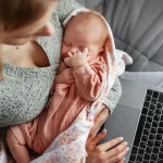 Sociálna poisťovňa zvýši od januára maximálne nemocenské, materské aj ošetrovné
