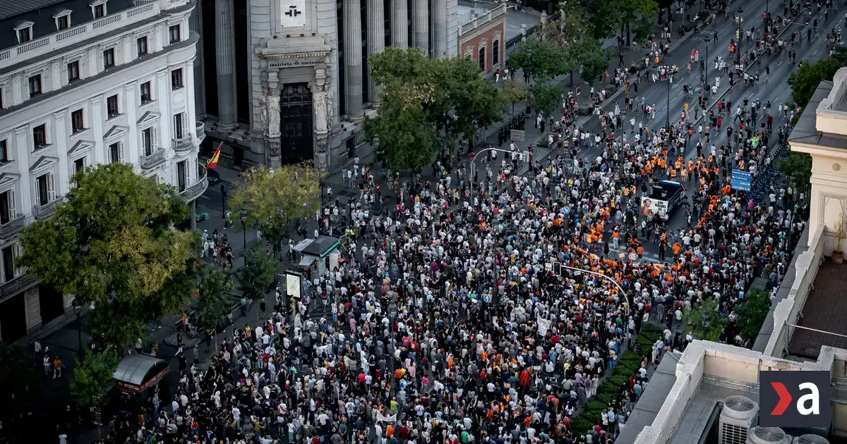 Španielsko zachvátila bytová kríza. Protesty vypukli po vystěhovaní 87-ročnej dôchodkyne