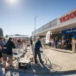 Tesco oslavuje 30 rokov na Slovensku: Od prvého hypermarketu k digitálnym službám