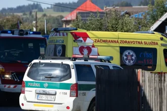 Tragédia za dverami tried: Útok v Staškove oživil spomienky na predošlé incidenty