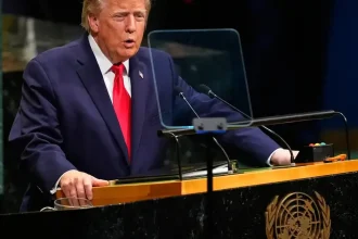 Trump na pôde OSN hovorí o dohode alebo zničení Iránu a pripúšťa rýchly vojenský úder USA
