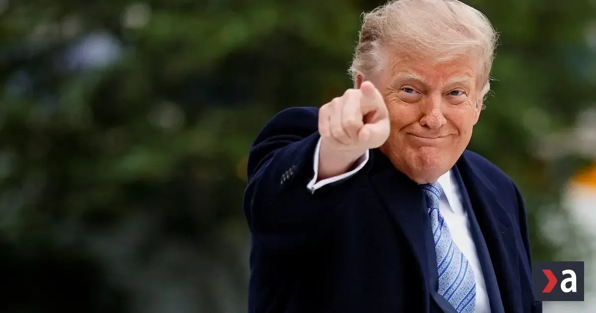 Trump namiesto tlačovej miestnosti v Bielom dome chce bazén, označil ju za „fake news“